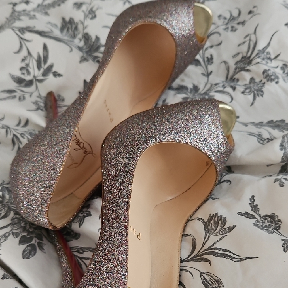 Christian Louboutin Glitter High Heels - Picture 2 of 6